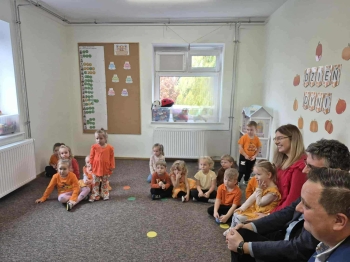 03dcd5d1-b5fc-444b-9f72-24cbe010974e