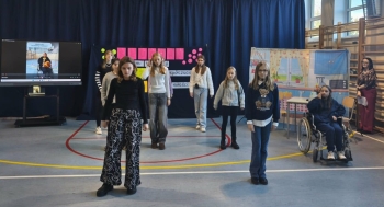 d3d686dd-6a44-41c7-89d2-40142d4e27fb