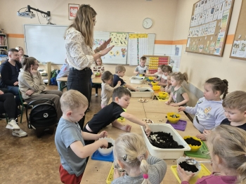 454d6151-5208-477c-9465-aab7676459c3