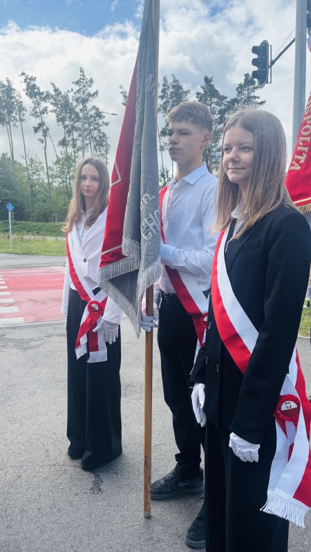 Uroczystości przy pomniku 18. Pułku Ułanów Pomorskich